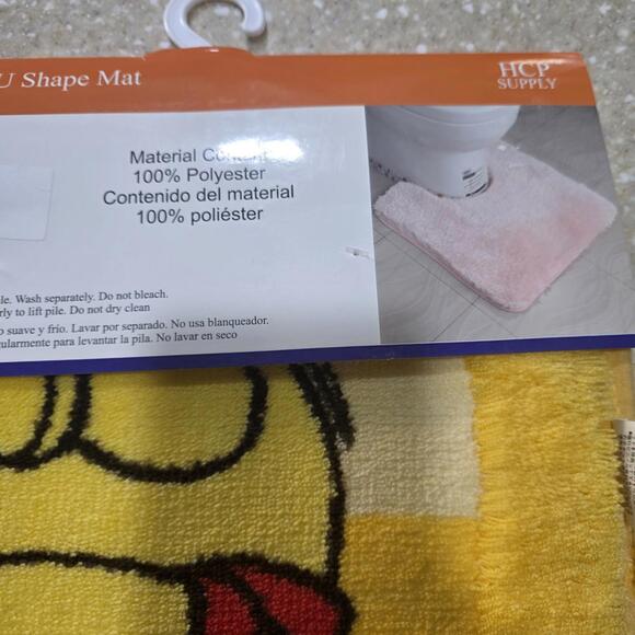 Winnie The Pooh Bathroom U-shape Rug Yellow NWT - Picture 3 of 8